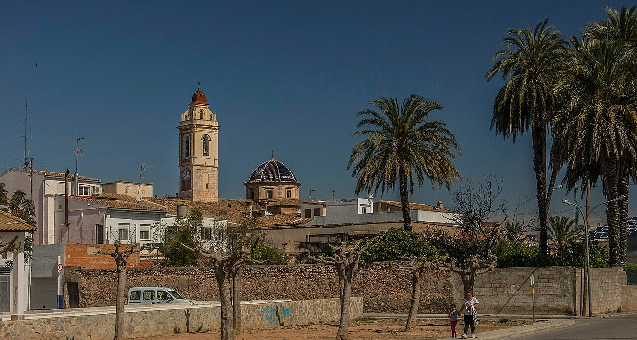 División y segregación de fincas y viviendas en Alberic